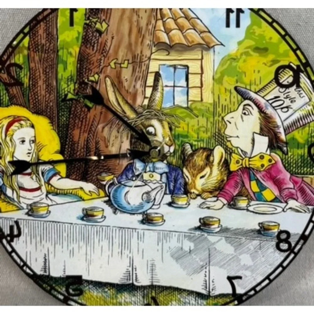 N/A alice wonderland